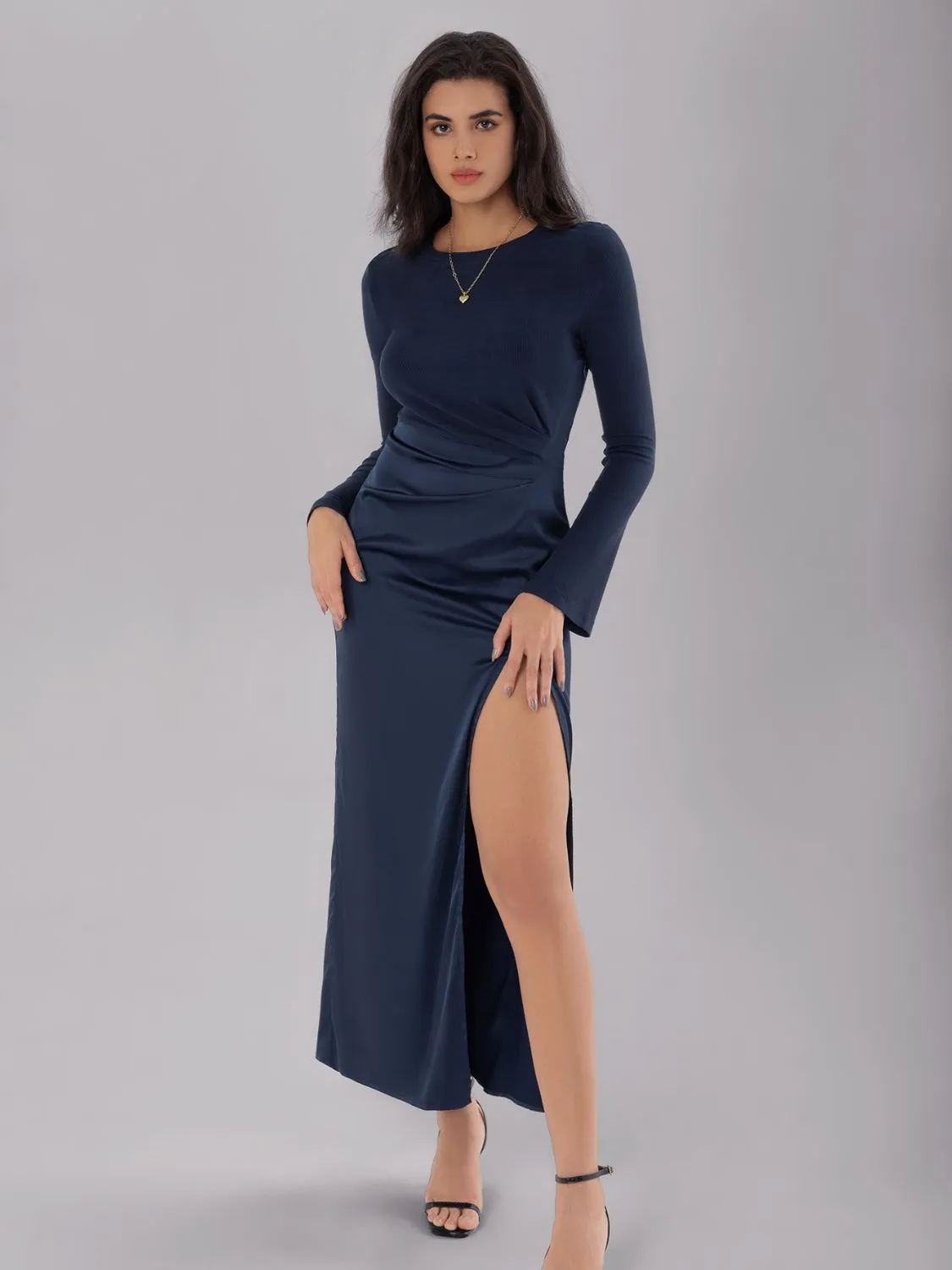 kesley Split Round Neck Long Sleeve Midi Dress
