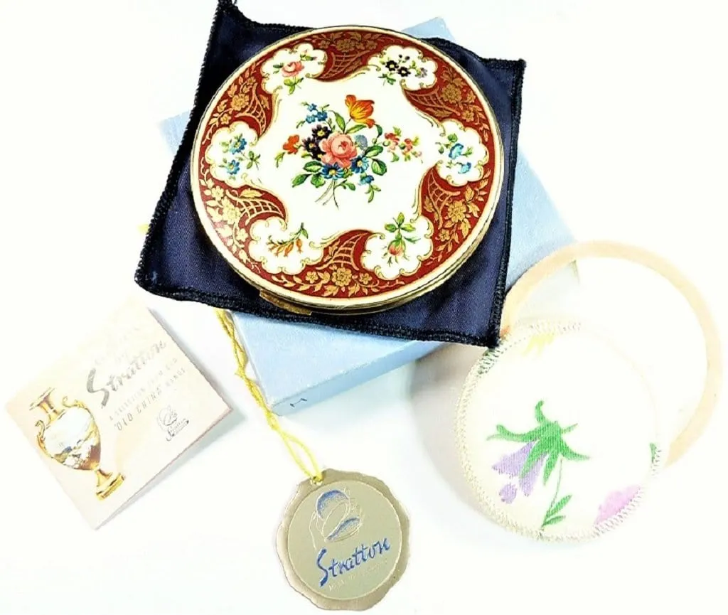 Large Unused Enamel Stratton Muffin OLD CHINA SERIES Makeup Compact For Loose Face Powder 1948 1952 1953